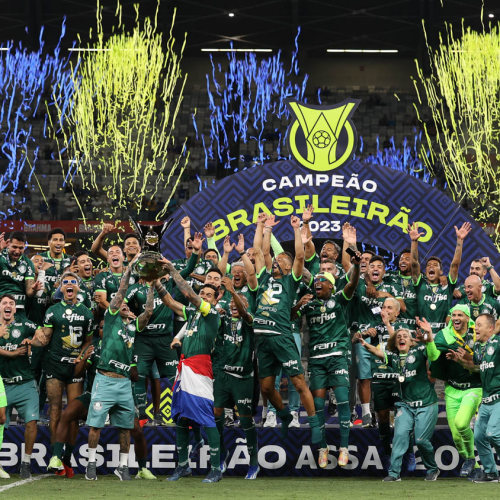 Palmeiras fortalece modelo vencedor e aposta em planejamento de longo prazo para manter protagonismo em 2026